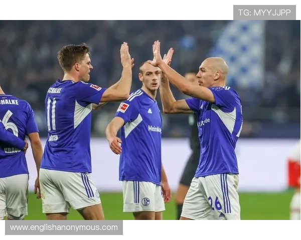 赖斯展现卓越拦截能力，帮助球队在比赛中保持竞争力稳定