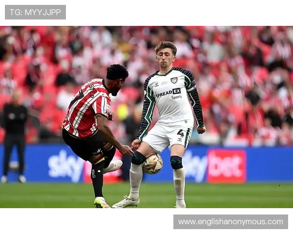 哥伦比亚队近期高压逼抢战术执行坚决，防守端表现稳健