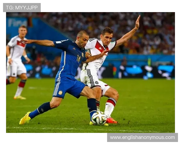 恩佐与卡马文加战术角色与中场结构差异解析 恩佐与卡马文加战术角色与中场结构差异解析